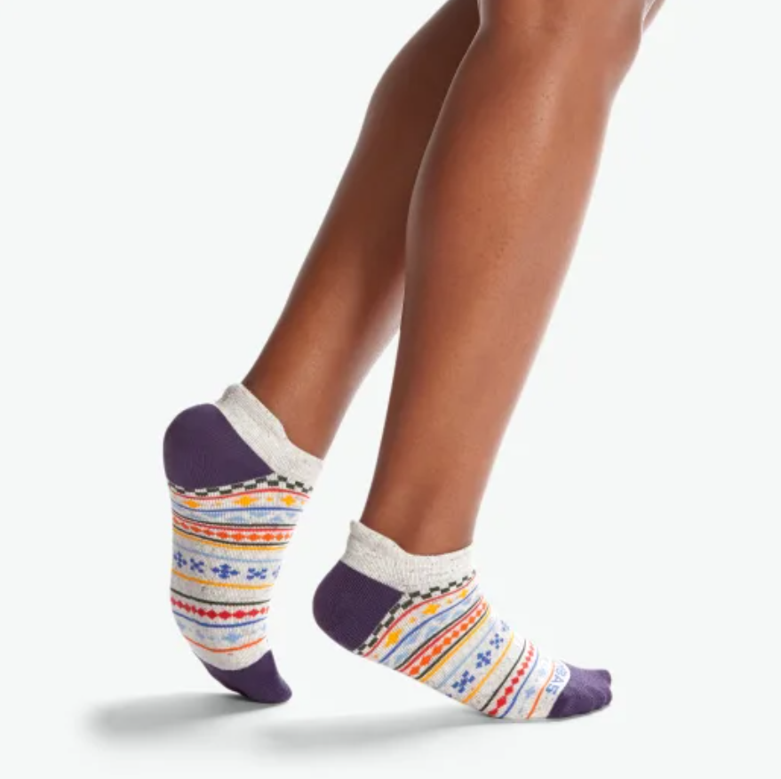 Bombas socks gifts for runners athletes | Juniperus inclusive, sustainable gift guide 2021